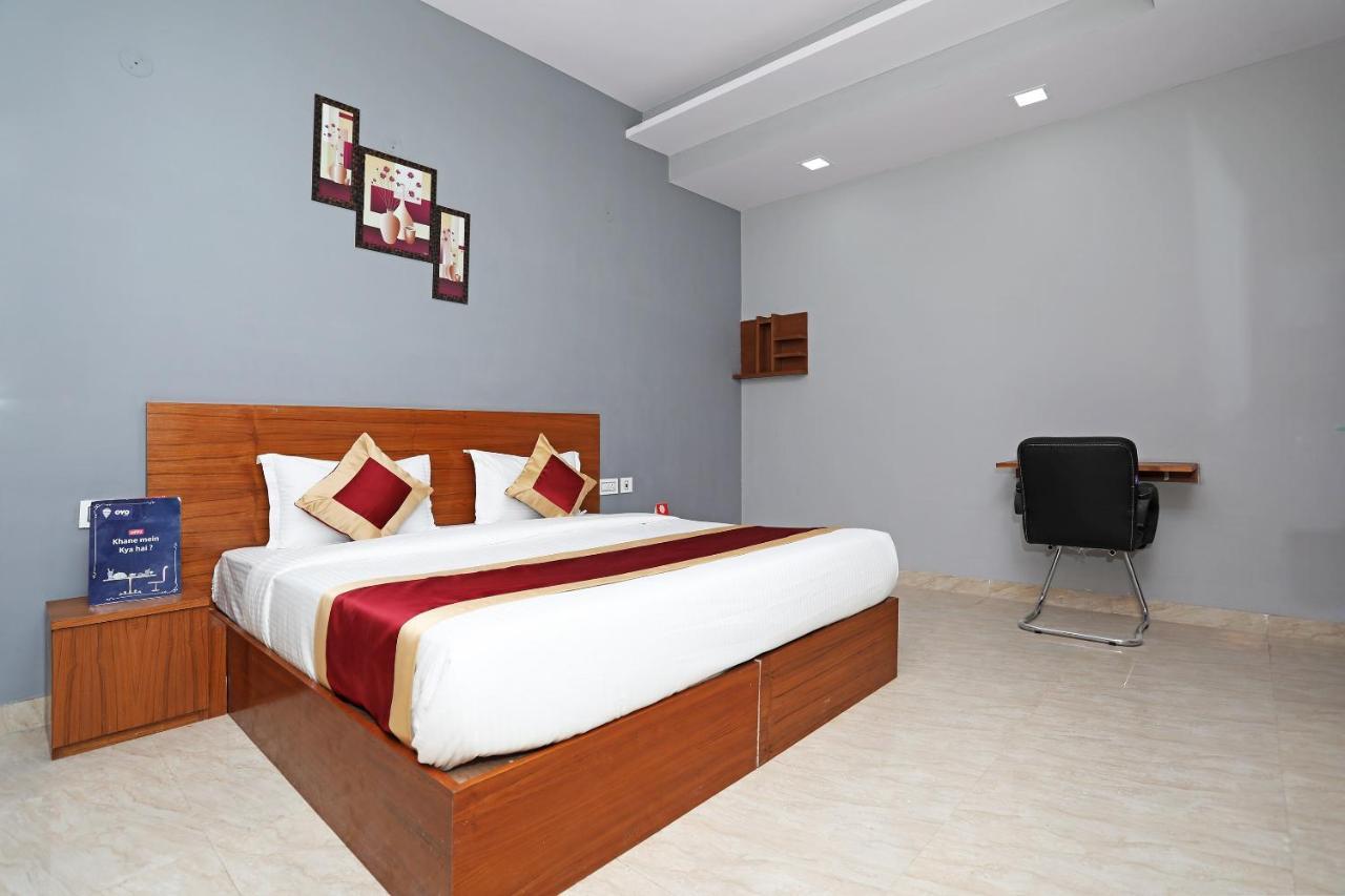Hotel Capital O Aashiyana Paradise Near Omaxe Gurgaon Mall Exteriér fotografie