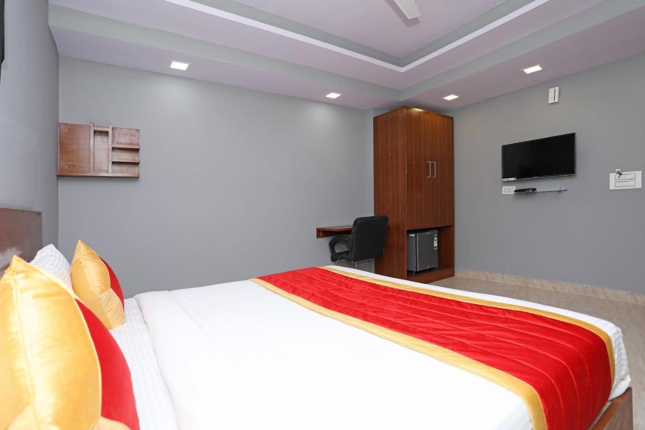 Hotel Capital O Aashiyana Paradise Near Omaxe Gurgaon Mall Exteriér fotografie