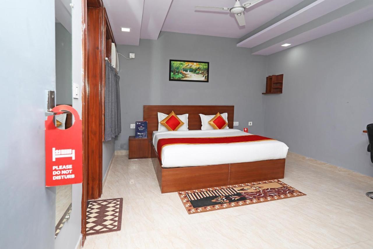 Hotel Capital O Aashiyana Paradise Near Omaxe Gurgaon Mall Exteriér fotografie