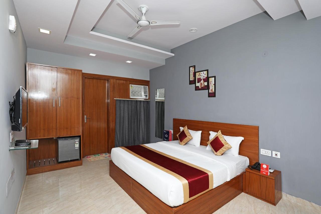 Hotel Capital O Aashiyana Paradise Near Omaxe Gurgaon Mall Exteriér fotografie
